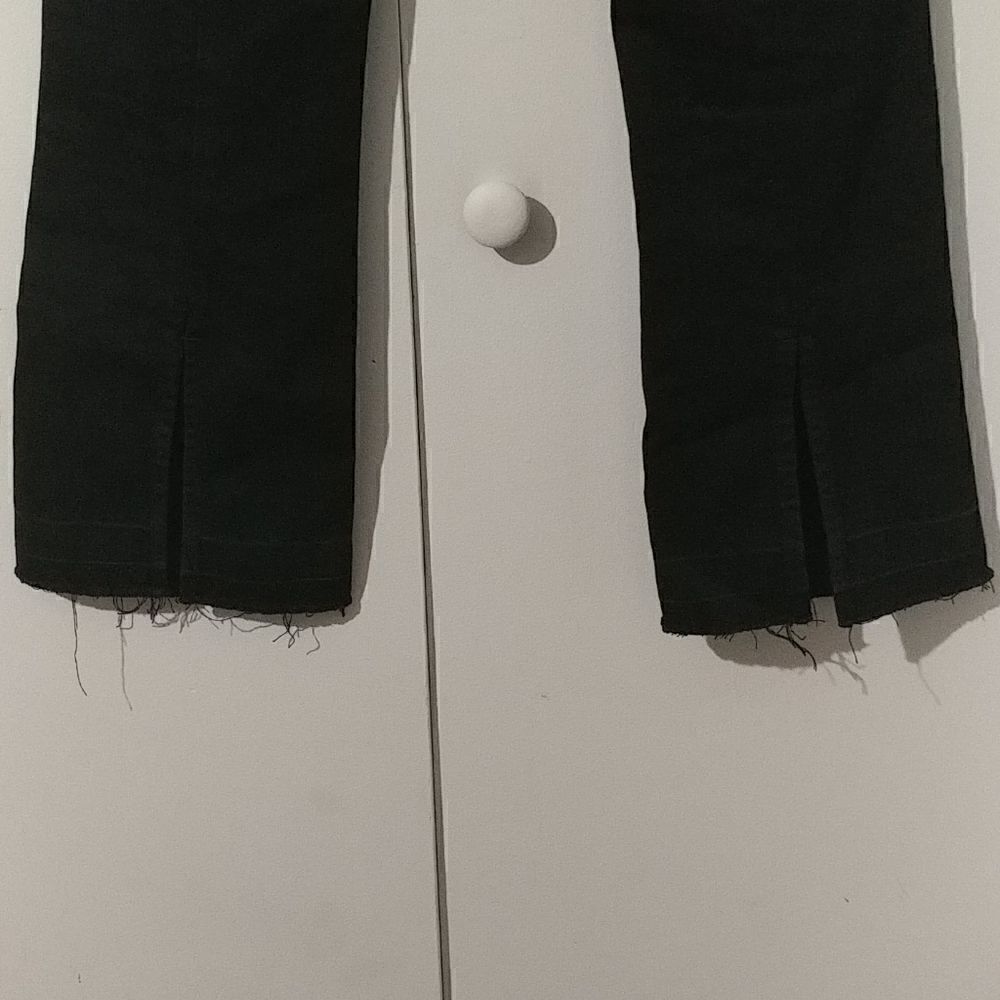 Hidden Jeans - Picture 5 of 6
